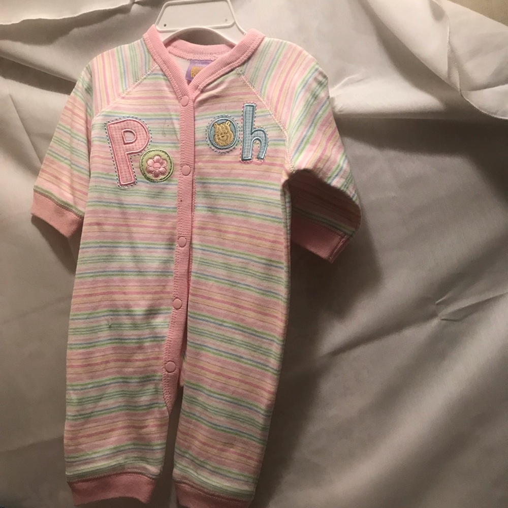 NWT Sz 0-3 mths Winnie the Pooh coverall Vtg - Picture 1 of 2
